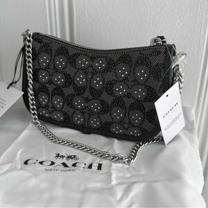 Coach crystal swinger in black NWT